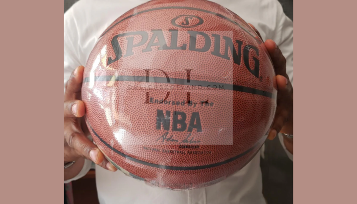 Read more about the article Exclusive Spalding NBA Gear: Elevate Your Game with Professional-Grade Equipment